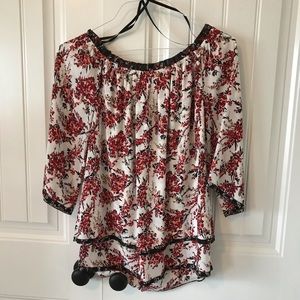 3/4 sleeve floral blouse